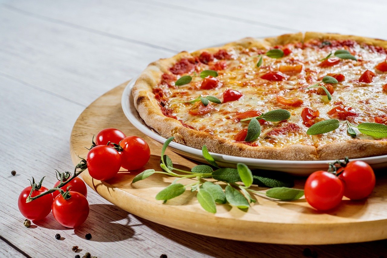 Home pizza, plate, food, cheese, lunch, vegetables, italian, vegetarian pizza, pizza slices, italian food, italian cuisine, composition, food photography, pizza, pizza, pizza, pizza, pizza, food, food, food